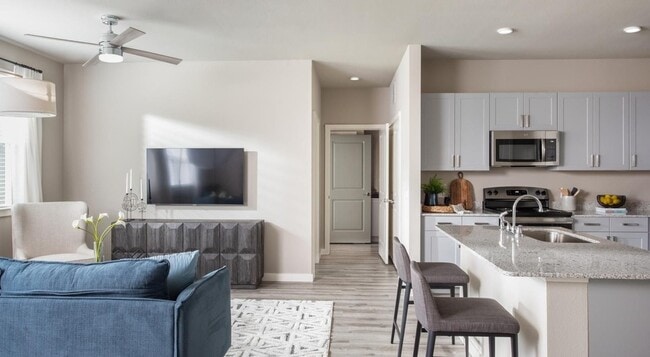 Building Photo - 2525 CityWest Blvd