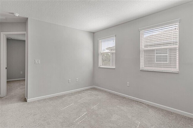 Building Photo - 2875 Narcoossee Cmns Wy