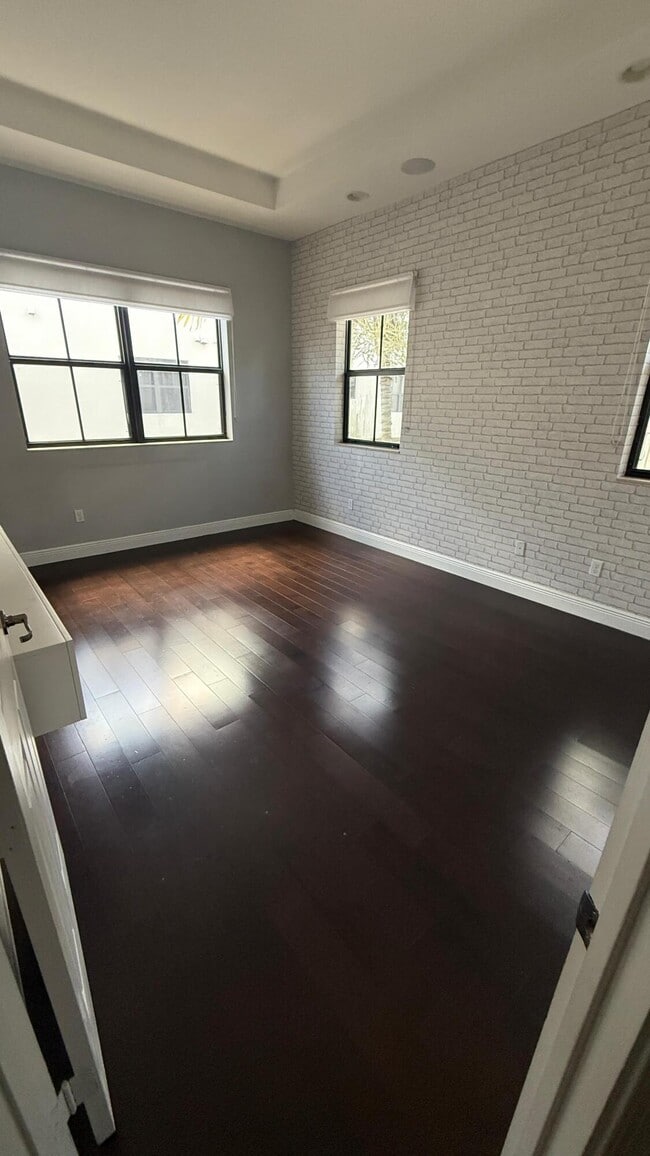 Building Photo - 8481 NW 51st Terrace