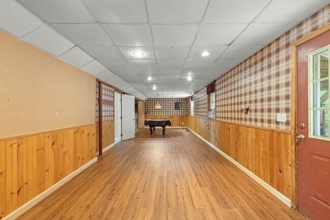 Building Photo - 361 Cumberland Ave