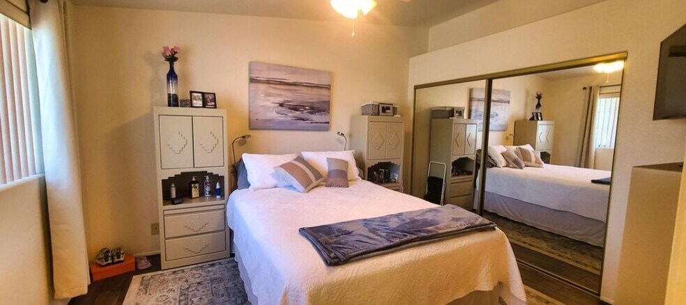 Bedroom - 2095 Mesquite Ave