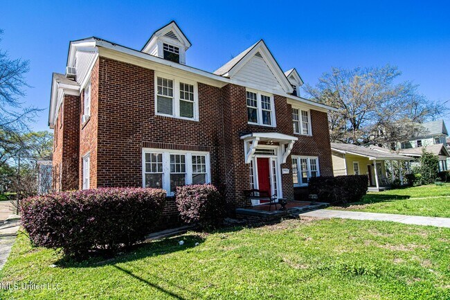 Building Photo - 803 N Congress St