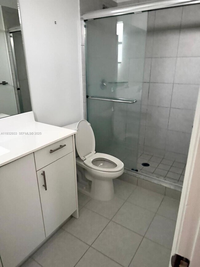 Building Photo - 12916 SW 233rd Terrace