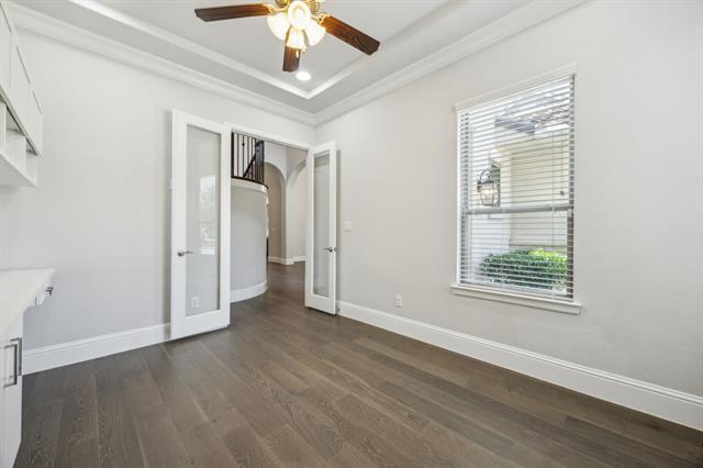 Building Photo - 975 Stampede Dr