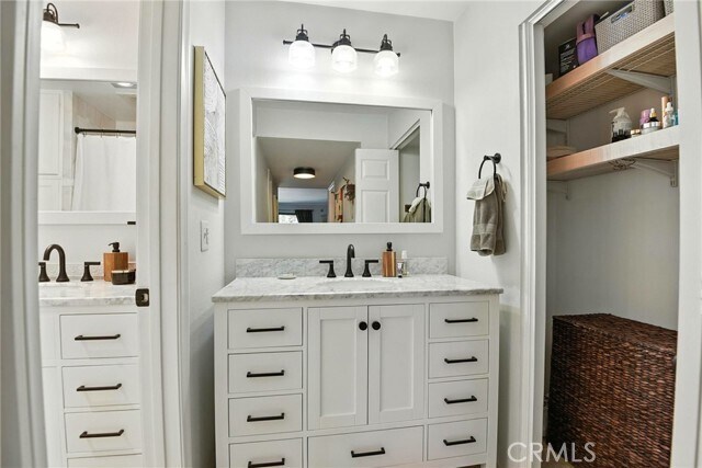 Building Photo - 8828 Pershing Dr