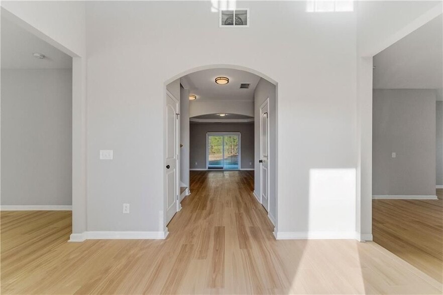 Building Photo - 77 Mary Hill Ln