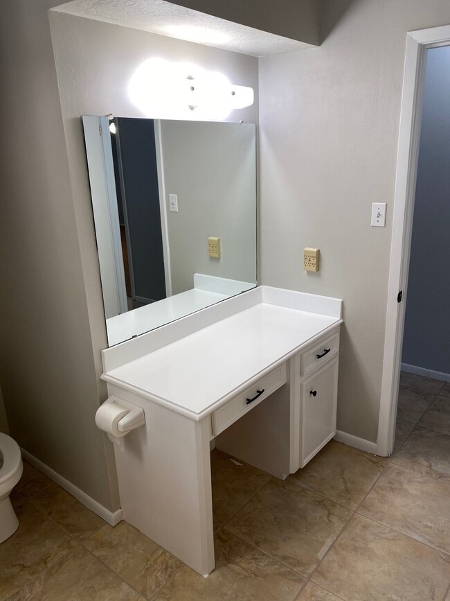 Building Photo - 13618 Meisterwood Dr