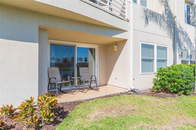 Building Photo - 6080 Bahia Del Mar Cir N