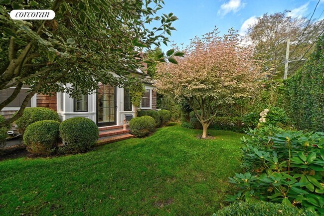 Building Photo - 95 Fordham Rd