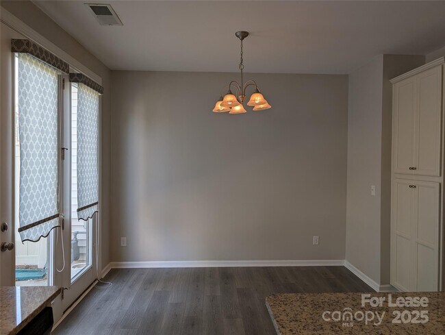 Building Photo - 5508 Trieg Dr