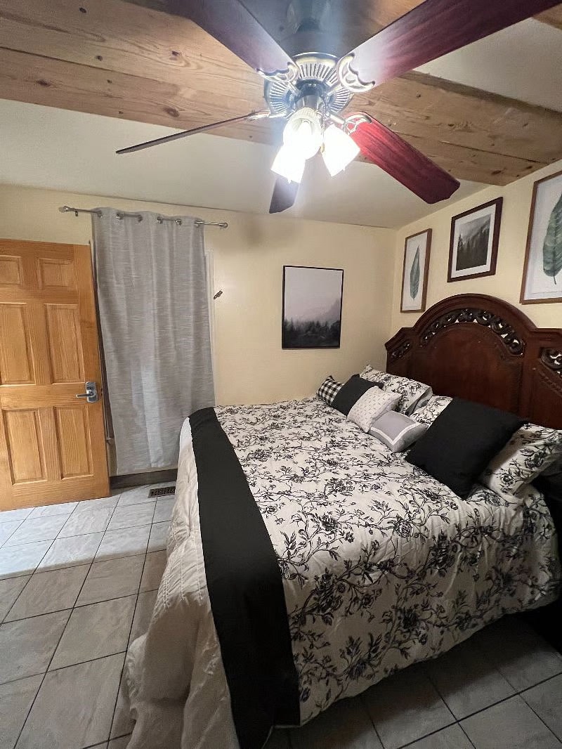 Building Photo - 106 Weatherstone Dr