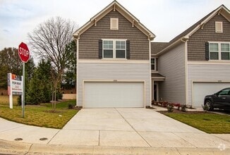 Building Photo - BEAUTIFUL 3 Bedroom in Midland Available A...