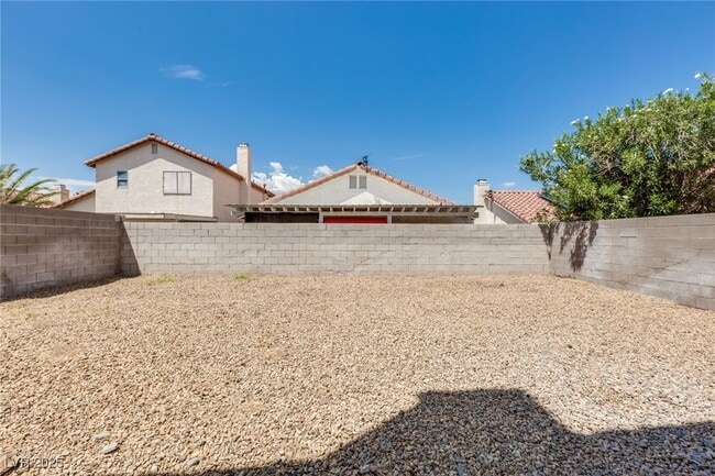 Building Photo - 323 Cavalla St