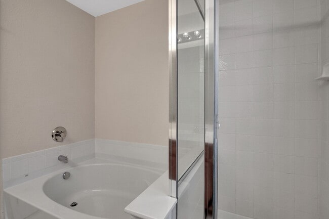 Building Photo - North McKinney Beauty