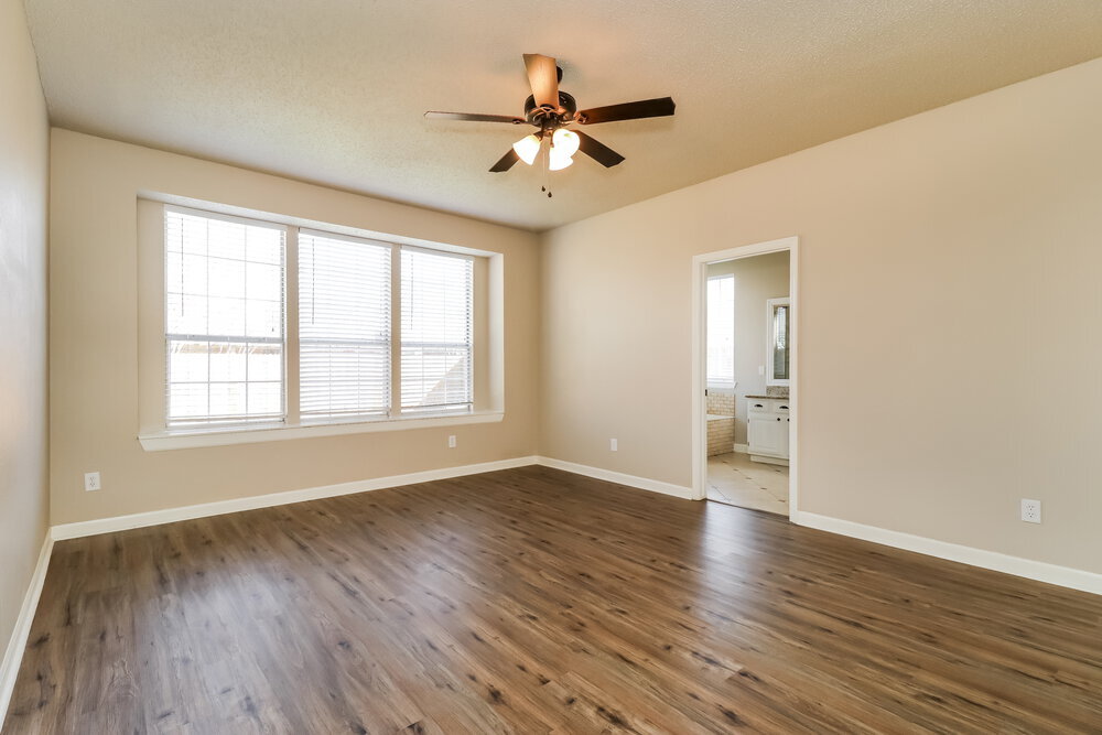 Building Photo - 8821 Pedernales Trail