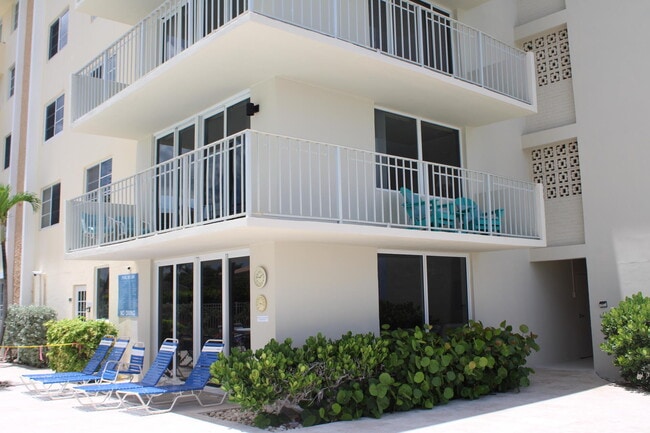 Building Photo - 630 Ocean Dr
