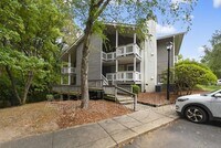Building Photo - 7425 Ashfield Ct