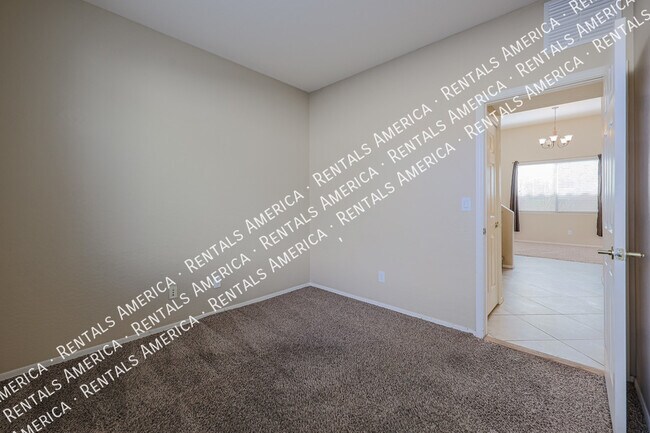 Building Photo - 39821 N Thunder Hills Ln