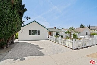 Building Photo - 6543 Franrivers Ave