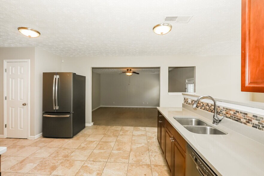 Building Photo - 1306 Pebble Beach Ln