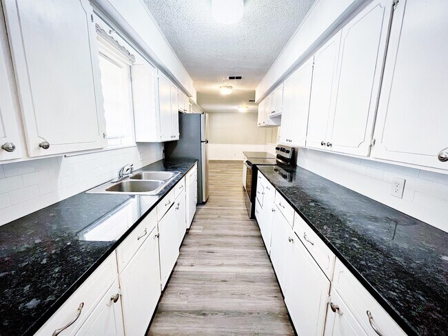 Building Photo - 16943 FM2964