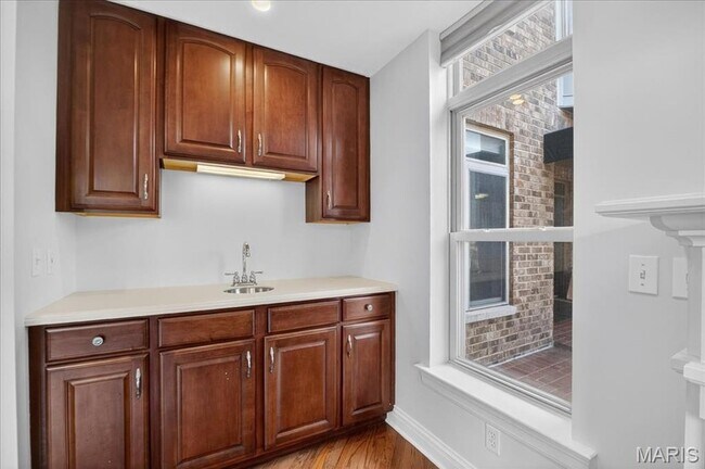 Building Photo - 500 North and South Rd