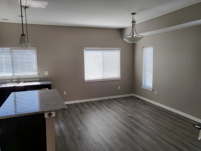 Large Dining Area - 3155 E 104th Ave