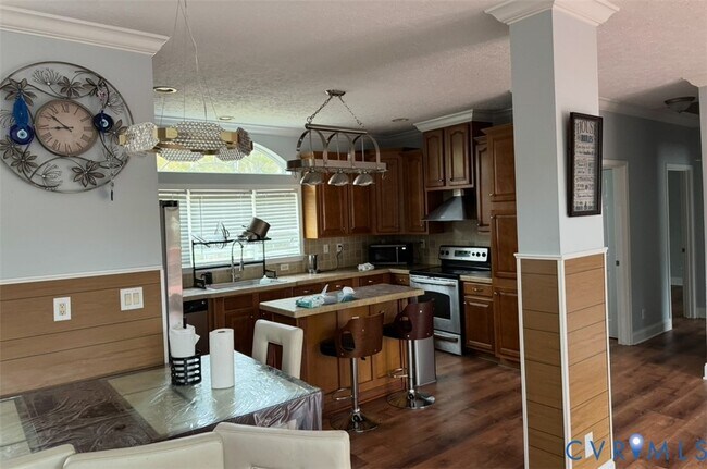 Building Photo - 12232 Cedar Ln