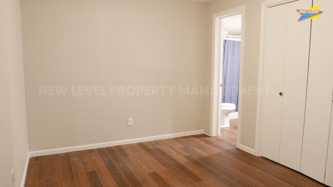 Building Photo - 1717 S Cypress St