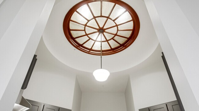 Building Photo - 341 Water St