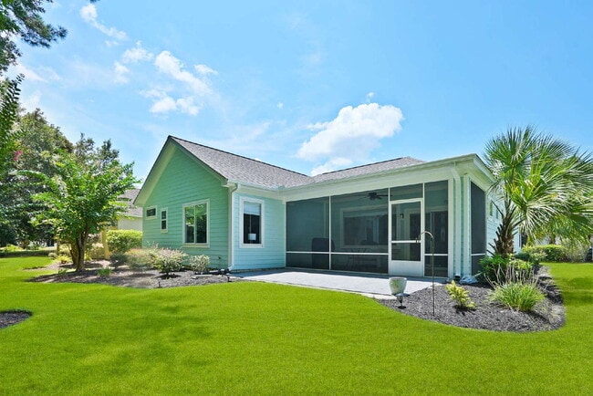 Building Photo - 211 Hampton Cir