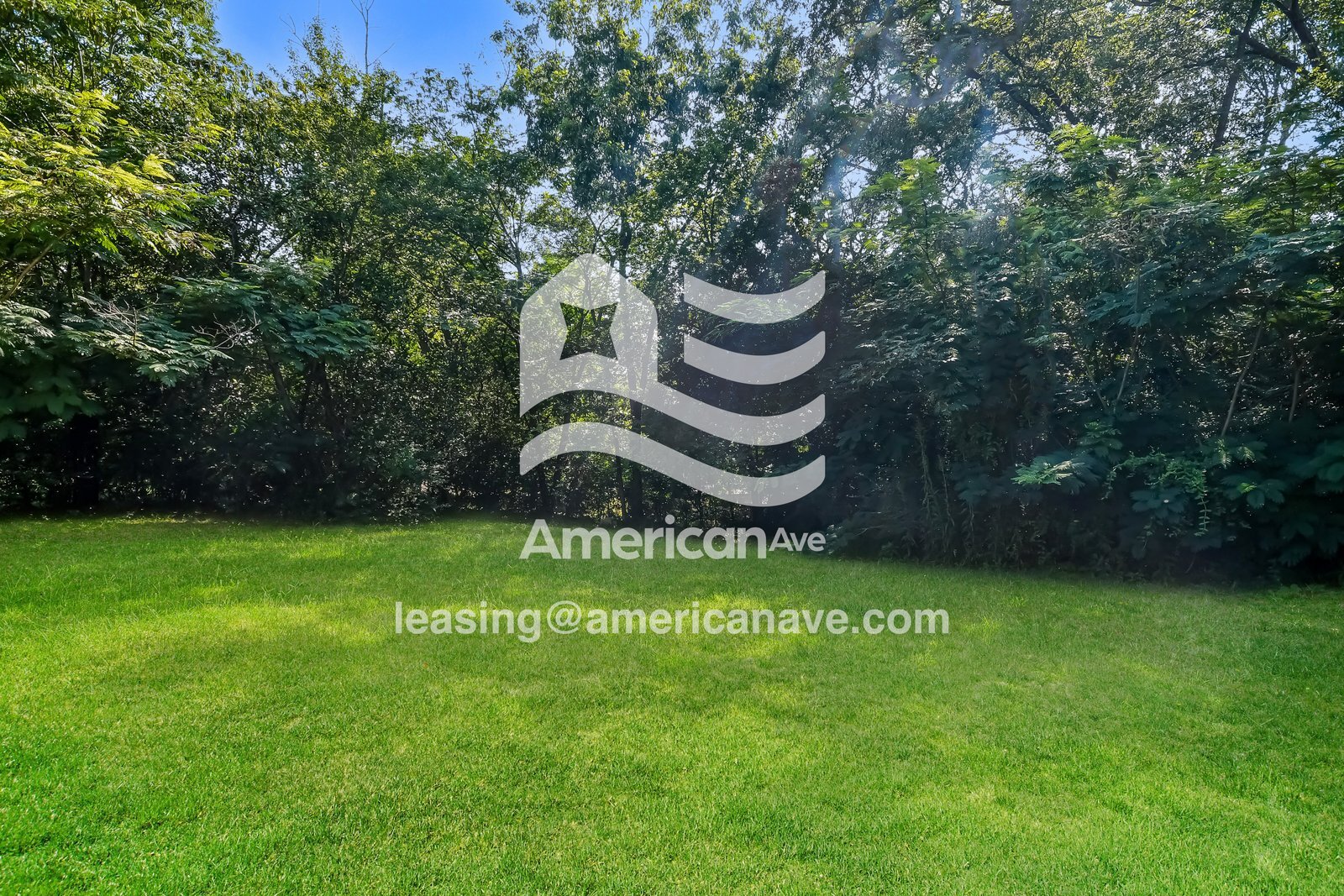 Building Photo - 1821 17th Ave E