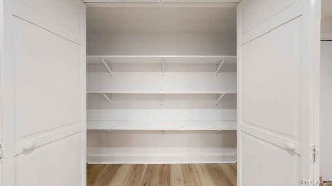 Building Photo - 88-37 62nd Dr