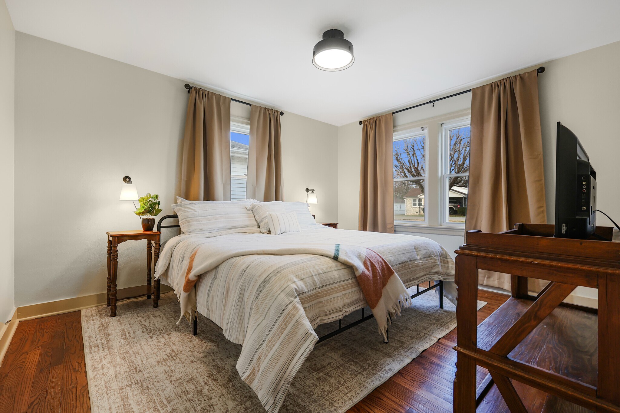 Building Photo - 1700 Kirby Dr