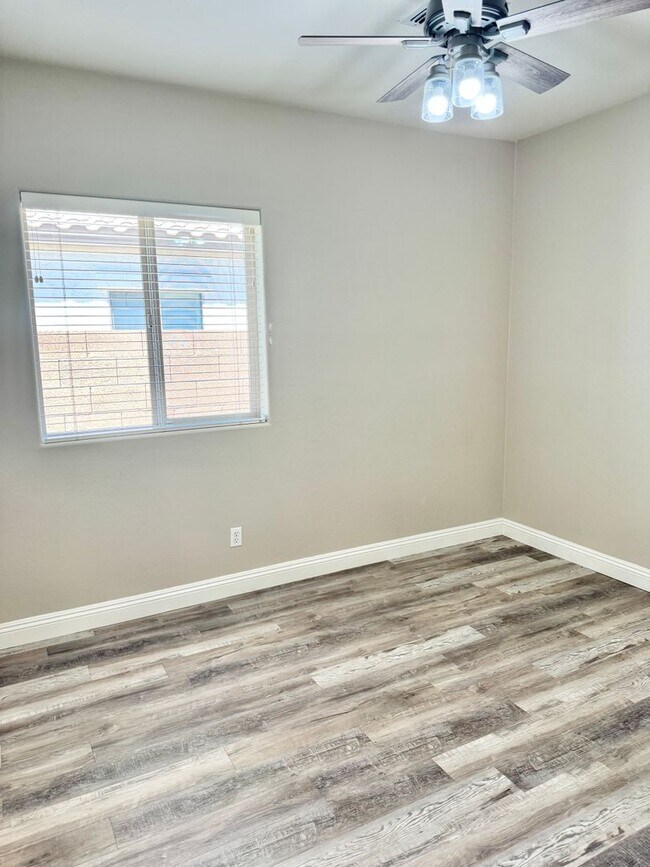 Building Photo - Pristine Single Level 3 Bedroom Home In The Sought After Gated Lagos Vistoso Community in Chandler!