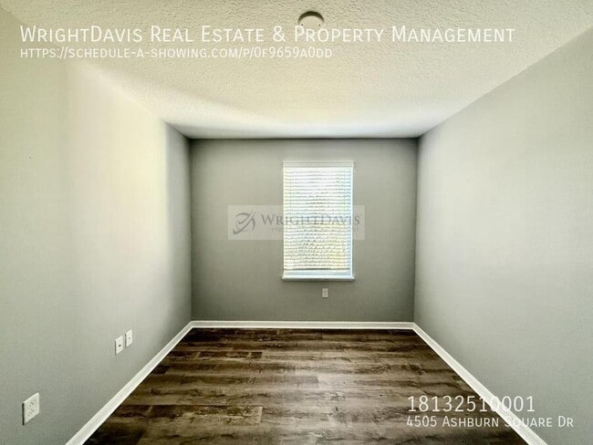 Building Photo - 4505 Ashburn Square Dr