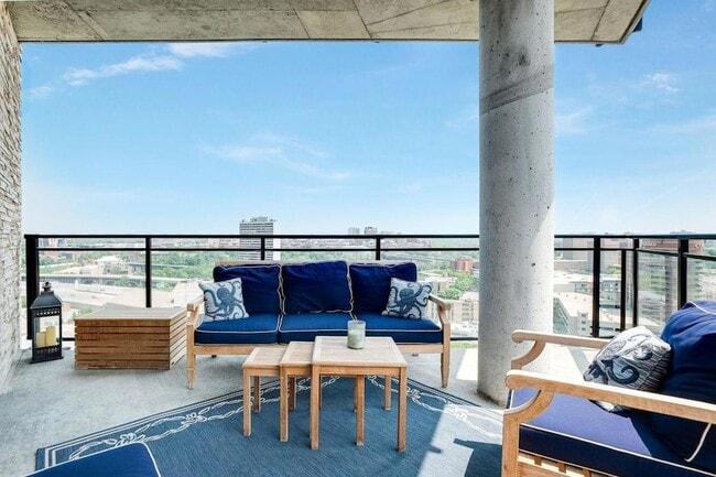 Building Photo - 1240 S 2nd St