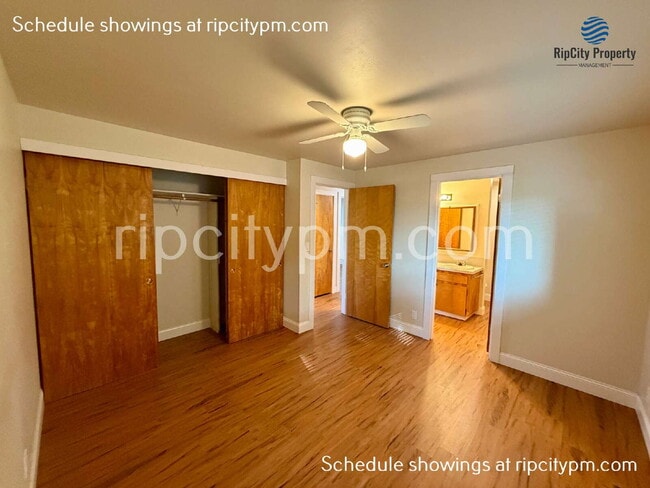 Building Photo - 11430 SW 121st Ave