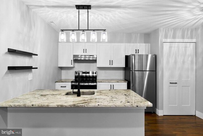 Building Photo - 118 Ashton Ct