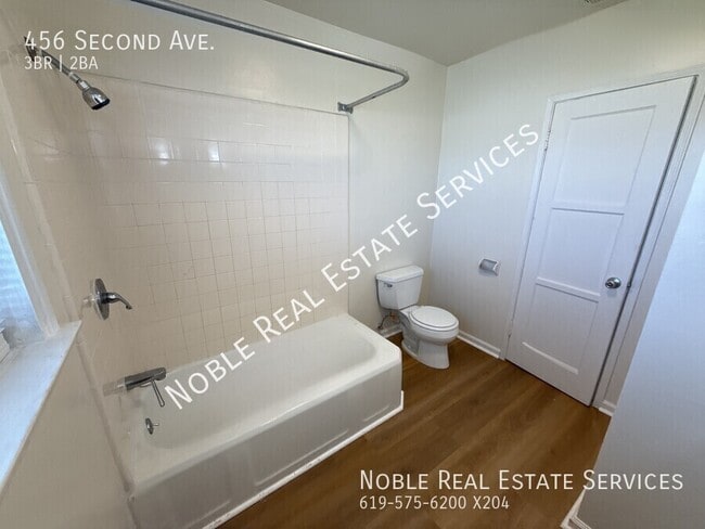 Building Photo - 456 Second Ave.-