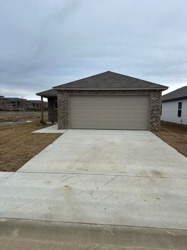 Building Photo - BRAND NEW Four Bedroom | Two Bath Home in ...