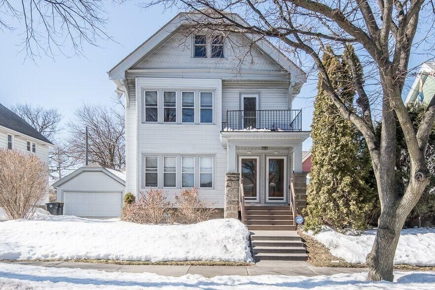 Building Photo - 537 N 59th St