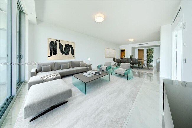 Building Photo - 9349 Collins Ave