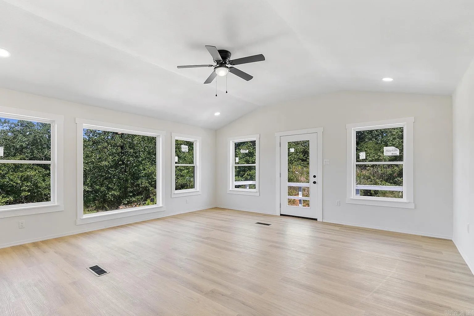 Building Photo - 83 Dunn Hill Cir