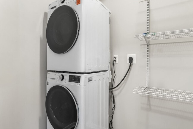 Building Photo - 1515 Richmond Hwy