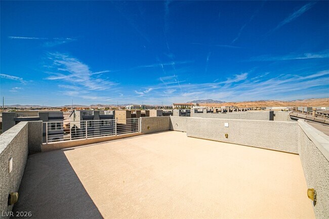 Building Photo - 8052 Haywood Estate Ave