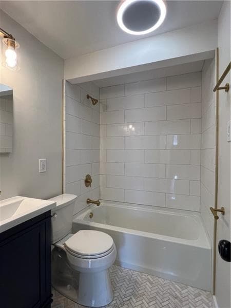 Building Photo - 658 Fort Couch Rd