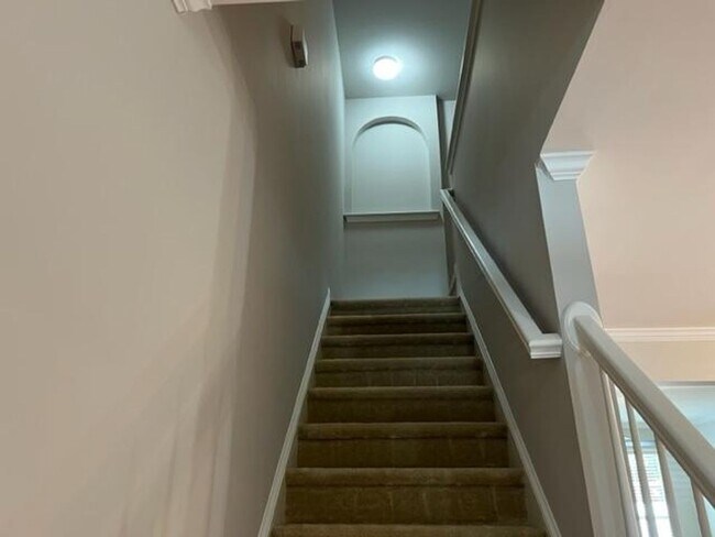 Building Photo - 3022 Berkeley Springs Pl