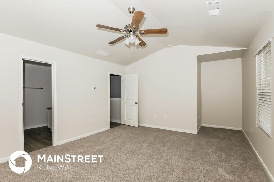 Building Photo - 2565 Wood Bend Ln