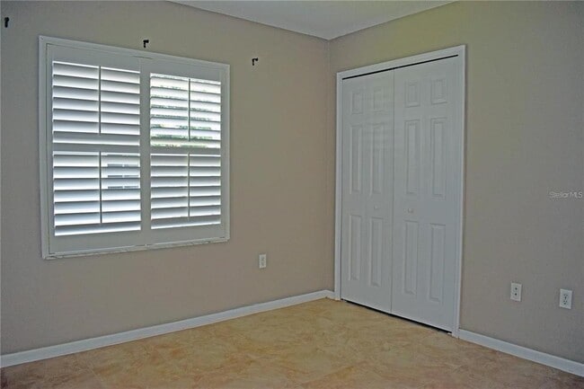 Building Photo - 14499 Tamarind Loop